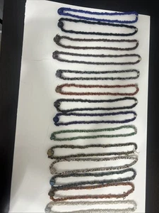Set aus 14 handgefertigten Perlenketten - afrikanisch inspirierter Seilstil, - Bild 1 von 11