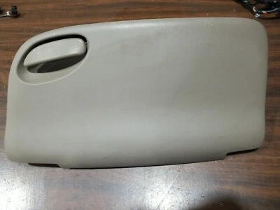 1997-2003 Ford F-150 Glove Box USED. F85X-1506015-AA - Image 1 of 4