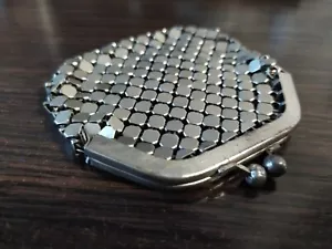 Vintage metal women's Soviet purse iron mesh for coins 1970. USSR Original - Imagen 1 de 19