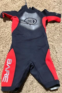 Traje de Mojado Desnudo Niño 10 Años Corto Rojo/Negro 2/2mm PlaZma Cremallera - Imagen 1 de 5