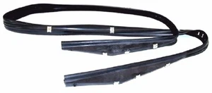 1976-1991 Chevrolet Blazer GMC Jimmy rear tailgate upper window run channel seal - Picture 1 of 3