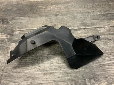 Yamaha FZ09 FJ09 MT09 XSR900 OEM Radiator Cover 1RC-12467-00-00 - Image 1 of 4