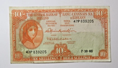 IRELAND: IRISH   LAVERY TEN SHILLING NOTE DATED 7.10.1965 Cover