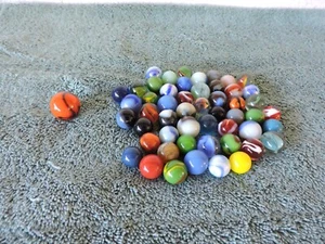 VINTAGE JABO CLASSICS MARBLES. 52 COUNT LOT W/ ORANGE SHOOTER - Picture 1 of 1