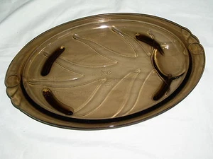 Pyrex #815 Smoked Amber 14¾" Open Roaster / Serving Tray - Picture 1 of 3