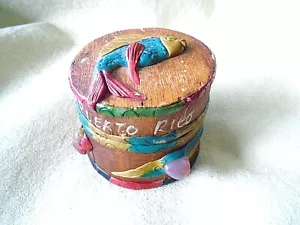 VTG Hand Carved & painted Wood 3.5x3 Round Trinket Box hinged Lid Isle Folk Art - Picture 1 of 7