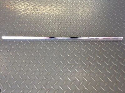 65 - 80 ROLLS ROYCE SILVER SHADOW CROMO MOLDURA PUERTA TRASERA IZQUIERDA Foto 1 de 4