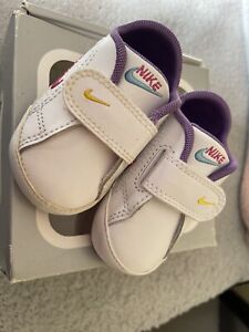 Baby girl Nike crib shoes