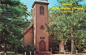 Immortal Little Brown Church Vale, Iowa Chrome PC Postmark 1975 - Picture 1 of 2