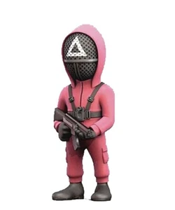 Masked Guard (Triangle) - Picture 1 of 2