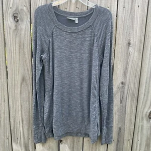 Athleta Shirt XS Gray Long Sleeve Running Yoga Split On Sides Thumb Holes - Picture 1 of 7