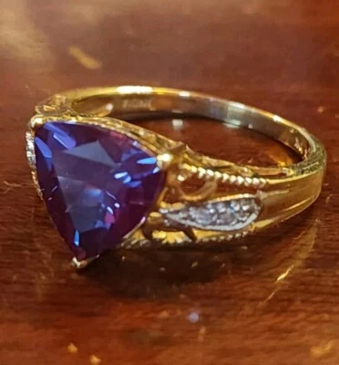 NEW 10K STS GOLD Lab Crtd Purple ALEXANDRITE & Diamond ACCENT RING 3.68g Sz 9 - Image 1 of 4