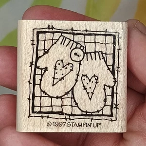 Stampin' Up 1997 Winter Patches Winter Mittens Wood Mounted Rubber Stamp - Picture 1 of 3