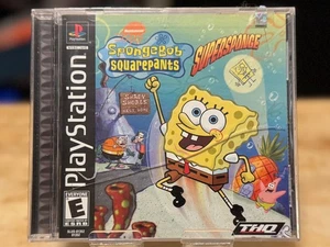 GIOCO PS1 - SpongeBob SquarePants: SuperSponge (Sony PlayStation 1, 2001) CIB! - Foto 1 di 1