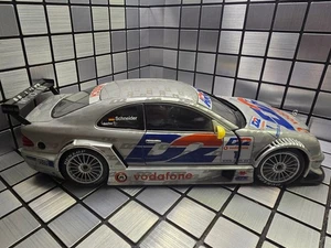 Maisto 1:18 Scale Die Cast Model Mercedes Benz CLK-DTM 2000 #1 D2 Racing, Silver - Picture 1 of 6