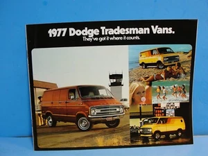1977 Dodge Tradesman Van Original Sales Brochure Catalog Custom Van Beach Bomb. - Bild 1 von 7