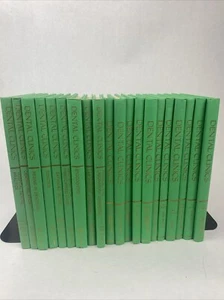 VTG Lot of 20 Dental Clinics of North America Hardcover Books 1971-75 Green - Picture 1 of 24