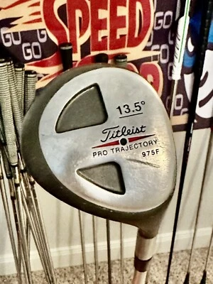 Titliest 975F Wood 13.5* Reg Flex RH 43” - Image 1 of 4