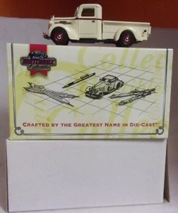 MK 2002 Matchbox Collectibles YTC04 * 1939 REO - Tan - 50° compleanno 12/10/02 - Foto 1 di 6