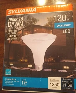 SYLVANIA Dusk to Dawn PAR38 LED Light Bulb with Auto On/Off Light Sensor 120W - Picture 1 of 2