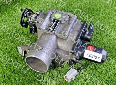 Cuerpo del acelerador de inyección de combustible Lexus GS300 IS300 2000-2004 22030-46130 OEM JDM Foto 1 de 4