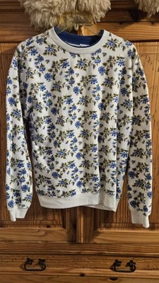Womens Vintage Jacklyn Smith Sport Size Medium Blue Floral Pattern Sweatshirt - Image 1 of 4