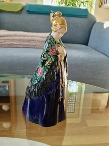 Gmundner Keramik Figur Gmundnerin mit Goldhaube Emilie Schleiss-Simandl Nr. 1123 - Bild 1 von 18