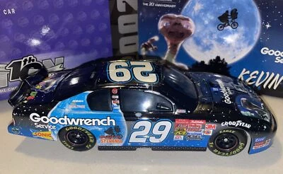 Kevin Harvick #29 Goodwrench Service E.T. 2002 1/24 Nascar Diecast BANK - Image 1 of 4