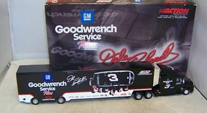 1:64 Action 2001 #3 GM Goodwrench Plus Hauler Truck Dale Earnhardt SR 1/5004 - Bild 1 von 7