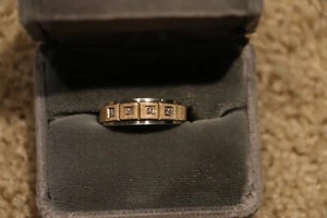 WEDDING BAND SIZE 8 14 KARAT GOLD - Picture 1 of 10