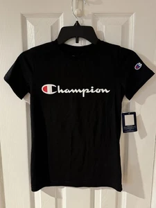 Camiseta Champion Youth Boys negra con logotipo talla S mezcla de algodón manga corta deletreada - Imagen 1 de 7