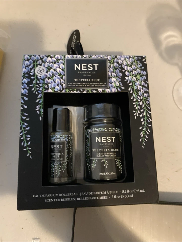 Juego de 2 piezas Nest Fragrances Wisteria Blue Perfume Rollerball y Burbujas Perfumadas Foto 1 de 1