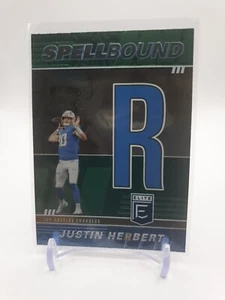 2022 Panini Donruss Elite Football Justin Herbert verzauberte grüne R Ladegeräte - Bild 1 von 2