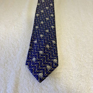 Vintage EUC Gianni Versace Medusa Head Medallions Baroque Silk Tie Made In Italy - Picture 1 of 4
