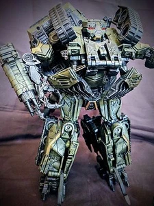CUSTOM TRANSFORMERS - Custom Painted Leader Class Brawl - Bild 1 von 5