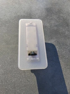 83bg13776aa Rear Interior Light 83bg-13776-aa 03 Ford Escape DE1356023-37 - Picture 1 of 2