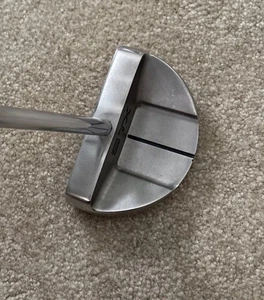 STX Sync 9 Long Putter 40” - Steel Shaft - Winn Grip- Right-Handed - Picture 1 of 16