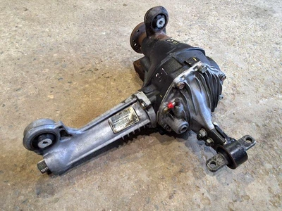 2005-2010 Jeep Grand Cherokee 3.7L Front Axle Differential Carrier 3.07 Ratio - Image 1 of 4