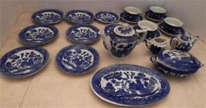 Vintage Blue Willow Child's Porcelain Tea Set 24 pieces Japan - Tureen, Teapot +