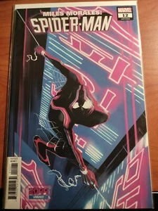 Miles Morales: Spider-Man #12 Lee Garbett 2099 Variante - Bild 1 von 7
