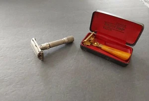 Vintage 1960 Fat Boy Gillette F-2 Adjustable Safety Razor & Schick Injector - Picture 1 of 9