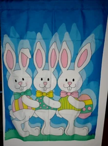EASTER BUNNY BUNNIES BANNER FLAG ~ 41" x 29" ~ Pole Pocket ~ 1997 ~ VGC - Picture 1 of 2