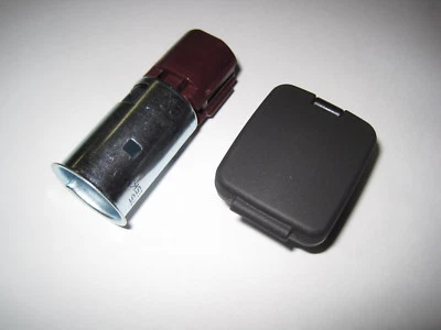 2013 - 2019 Explorer Utility Police Interceptor 12V Power Port Outlet with Cap Foto 1 de 4