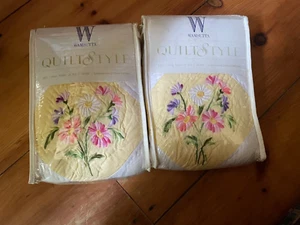 TWO WAMSUTTA 100% COTTON SPRING BOUQUET SHAMS IN PACKG NEVER USED - Picture 1 of 2
