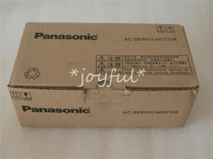 NEW ONE Panasonic MSMD042P1C Servo Motor - Picture 1 of 3