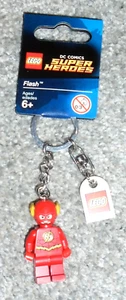 LEGO Super Heroes (853454) The Flash Keychain NWT - Picture 1 of 4