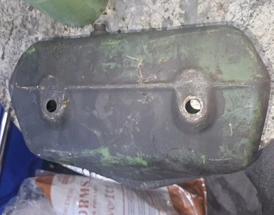 1948 John Deere Model A Tractor tractor Valve Cover Assembly JD Part - Image 1 of 4