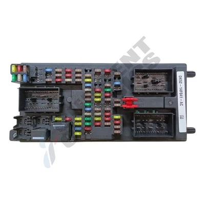 LAND ROVER RANGE ROVER L405 FUSE BOX LR045951 - Image 1 of 4