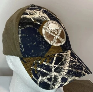 Buffalo Sabres Camouflage Logo Fitted Hat/cap NHL M/L Zepher - Picture 1 of 7