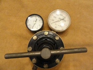 Smith Equipment H1530A-580 Gas Regulator  - Picture 1 of 3